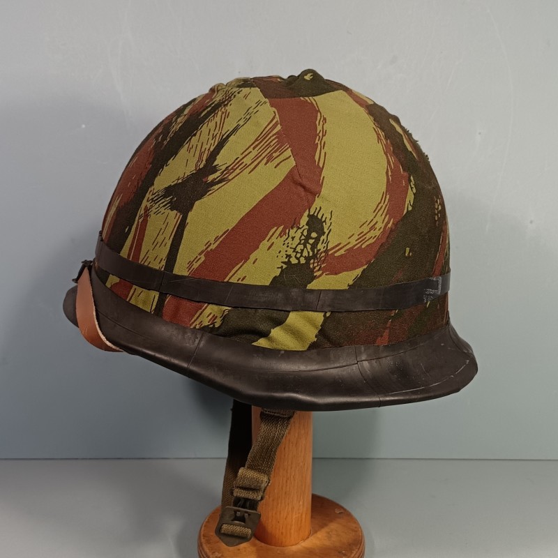 CASQUE FRANCAIS MODELE 1951 ET CAPUCHE 47-56 CASQUE LOURD MAMOU 1953 ET LINER H.R. 1954