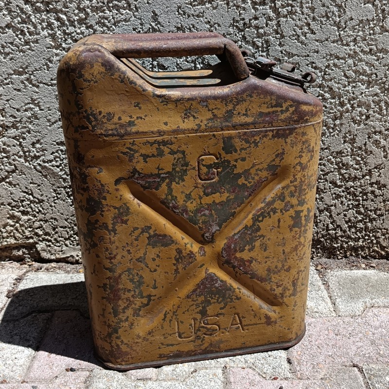 JERRICAN AMERICAIN DE 20 LITRES COULEUR SABLE PREMIER TYPE DATE 1942 QMC USA