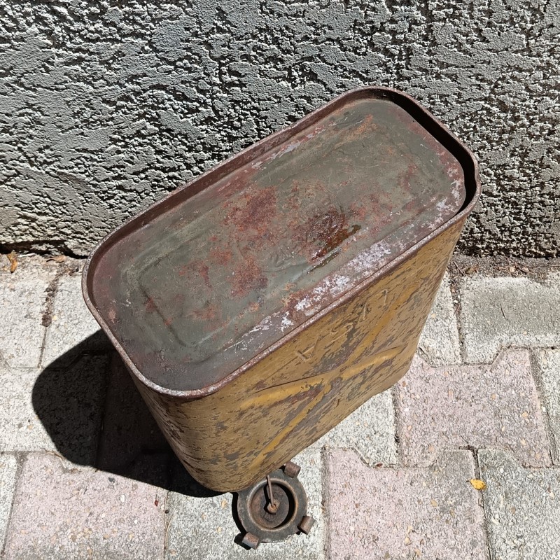 JERRICAN AMERICAIN DE 20 LITRES COULEUR SABLE PREMIER TYPE DATE 1942 QMC USA