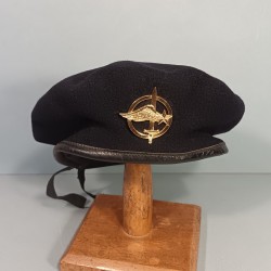 BERET NOIR DES COMMANDOS PARACHUTISTES DE L'AIR FABRICATION PEDARRE & CIE TAILLE 56