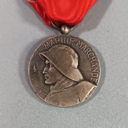 FRANCE MEDAILLE DE LA MARINE MARCHANDE CLASSE ARGENT ATTRIBUEE EN 1939 MEDAILLE D'HONNEUR
