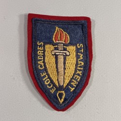 INSIGNE TISSU DE L'ECOLE DES CADRES DE ST MAIXENT FABRICATION ANCIENNE BRODEE SUR FOND BLEU