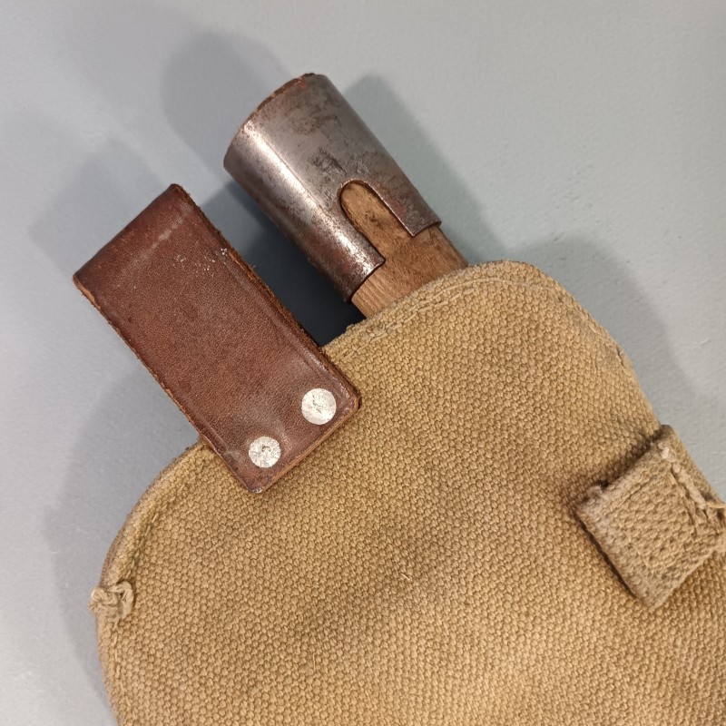 PELLE PIOCHE ANGLAISE GB DATEE 1941 AVEC HOUSSE MODIFIEE ARMEE FRANCAISE INDO ALGERIE