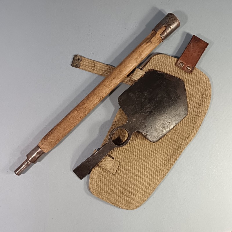 PELLE PIOCHE ANGLAISE GB DATEE 1941 AVEC HOUSSE MODIFIEE ARMEE FRANCAISE INDO ALGERIE
