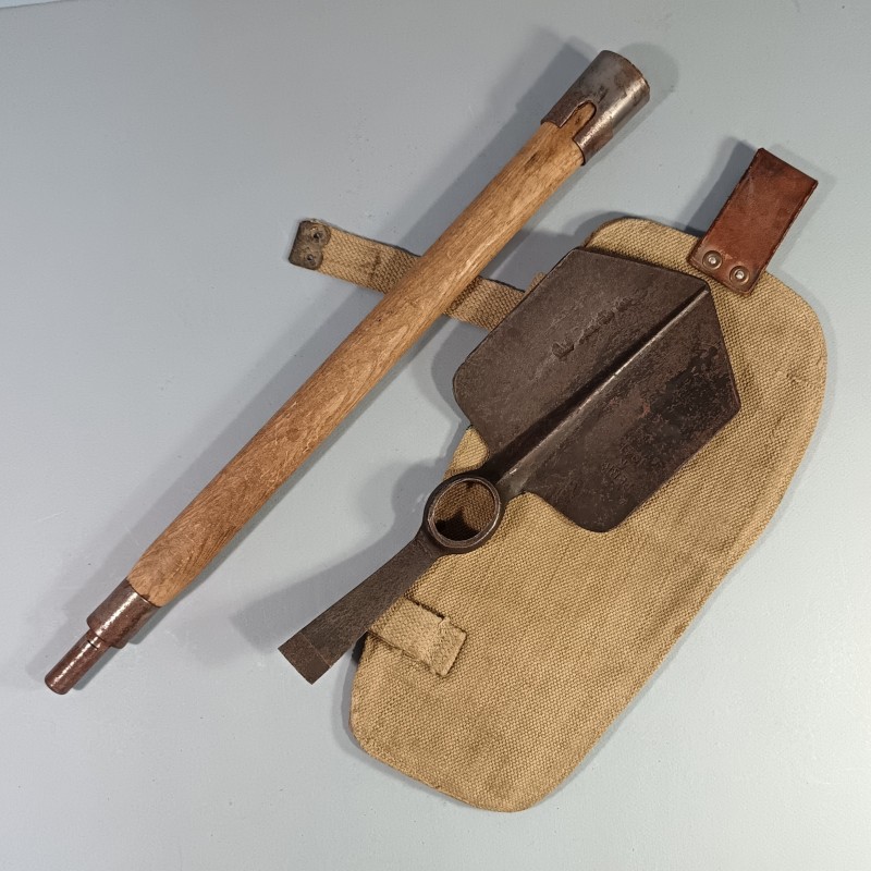 PELLE PIOCHE ANGLAISE GB DATEE 1941 AVEC HOUSSE MODIFIEE ARMEE FRANCAISE INDO ALGERIE