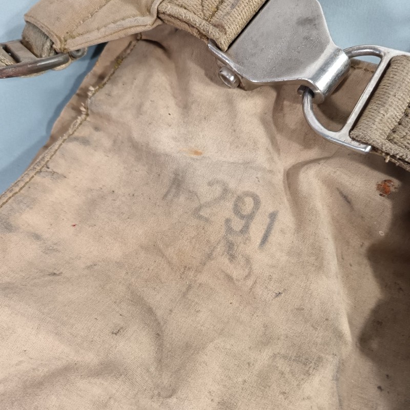FRANCE HARNAIS DE PARACHUTE DE PILOTE AERONAUTIQUE MILITAIRE EFA MODELE A IDENTIFIER