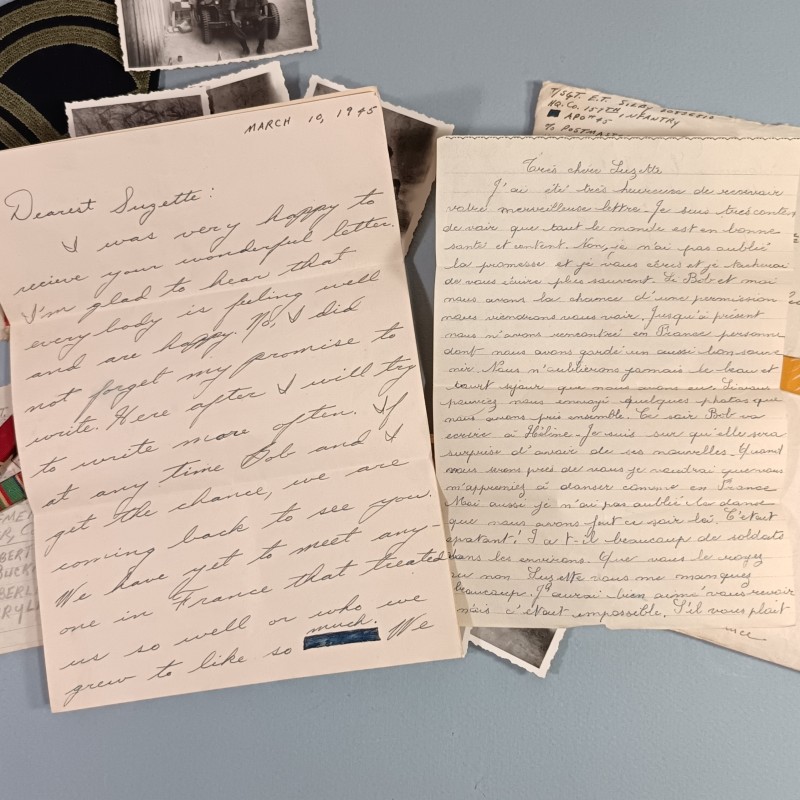 PETIT ENSEMBLE EMOUVANT DE LETTRE ET DE PHOTO DE FRANCAISES ET DE GI SOUVENIR DE LA SECONDE GUERRE