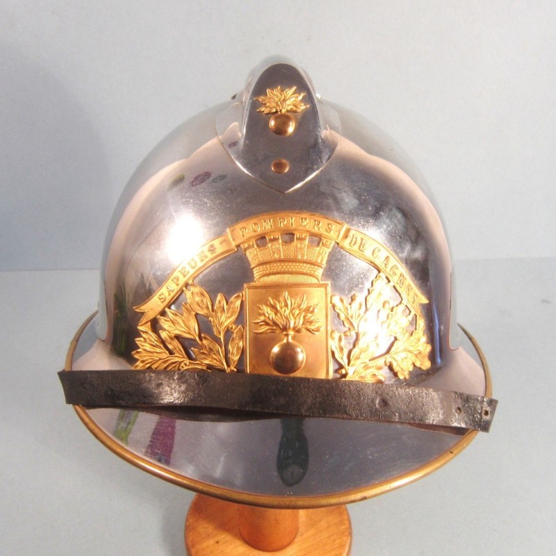 CASQUE D'OFFICIER DES SAPEURS POMPIERS DE LA VILLE DE CAGNES SAPEURS-POMPIERS MODELE 1933