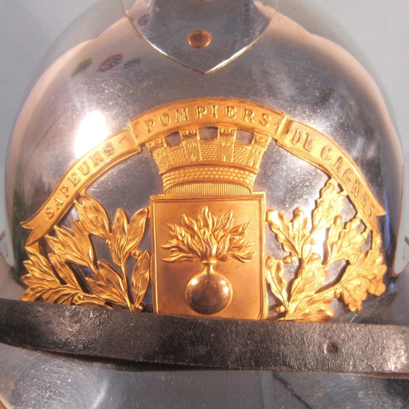 CASQUE D'OFFICIER DES SAPEURS POMPIERS DE LA VILLE DE CAGNES SAPEURS-POMPIERS MODELE 1933