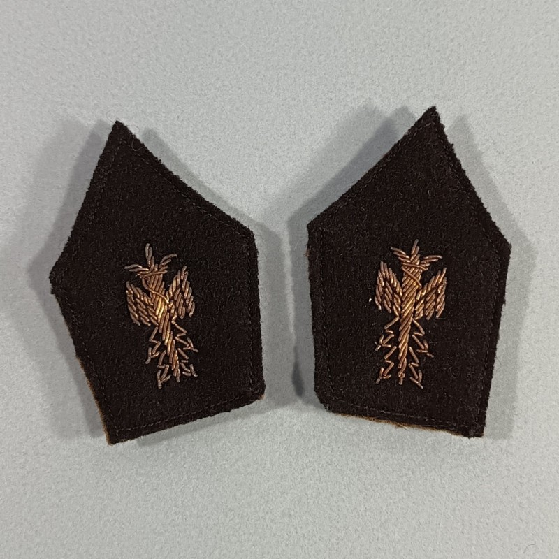 PAIRE DE PATTES DE COL VESTE D'OFFICIER D'ETAT MAJOR MODELE 1939 CANNETILLE ARGENT CAVALERIE