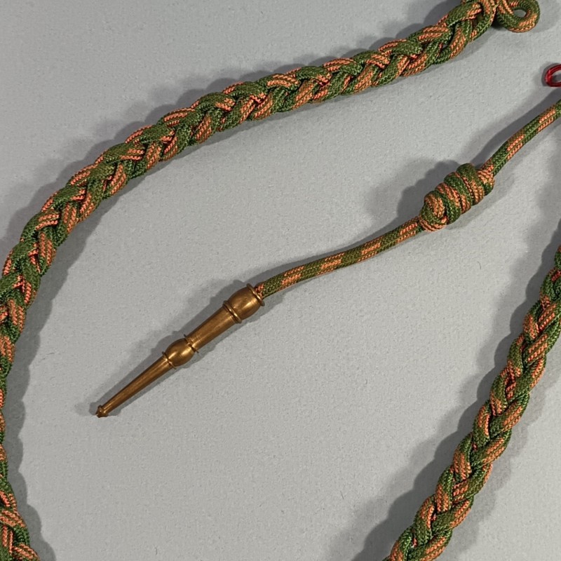 FOURRAGERE REGLEMENTAIRE DE LA CROIX DE GUERRE FERRET DORE FABRICATION ANCIENNE 1914-18 OU  1939-45