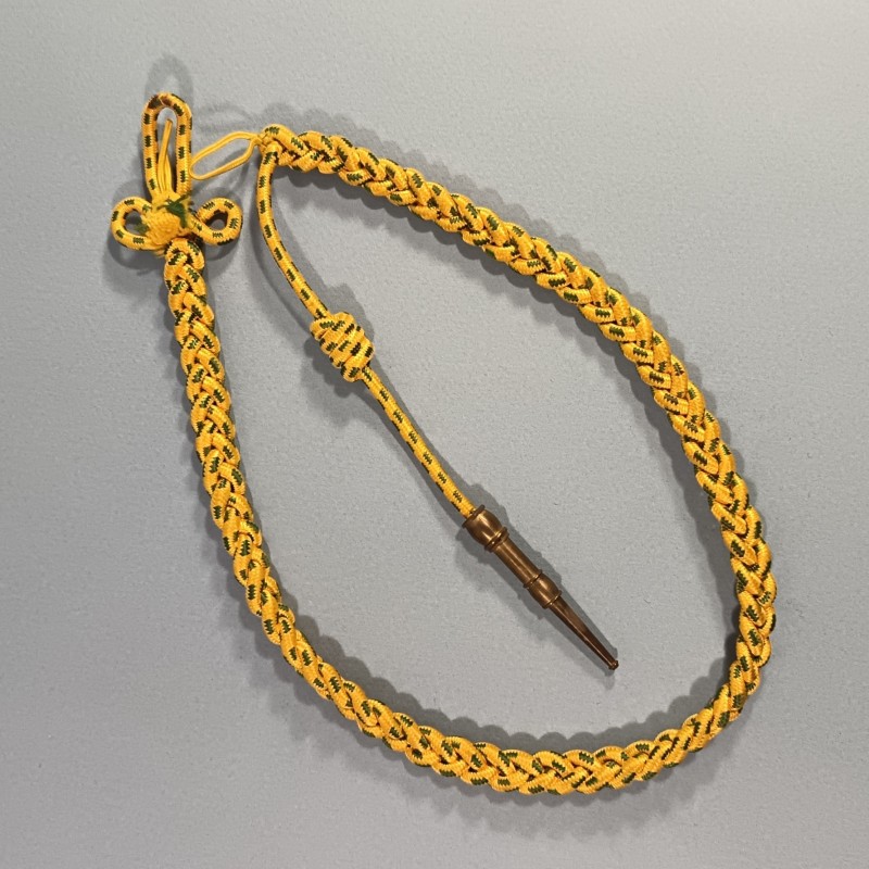 FOURRAGERE REGLEMENTAIRE DE LA MEDAILLE MILITAIRE FERRET DORE FABRICATION ANCIENNE 1914-18 OU  1939-45