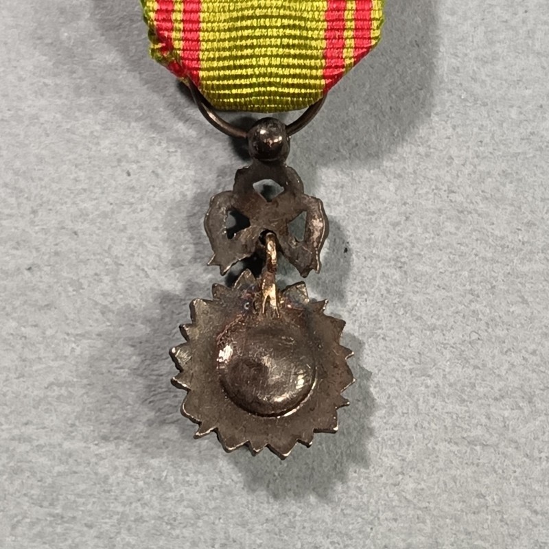 TUNISIE REDUCTION DE LA MEDAILLE D'OFFICIER DE L'ORDRE TUNISIEN DU NICHAN IFTIKHAR MUHAMMAD EL HADI 1902-1906