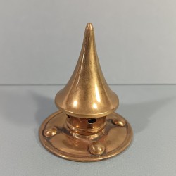 POINTE DE CASQUE A POINTE AVEC SES RIVETS DE FIXATION MODELE STANDARD 1895