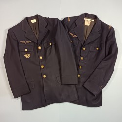 ENSEMBLE DE 2 VESTES D'UNIFORME AVIATION DU PILOTE POUGET ARMEE DE L'AIRE 1940 - 1950
