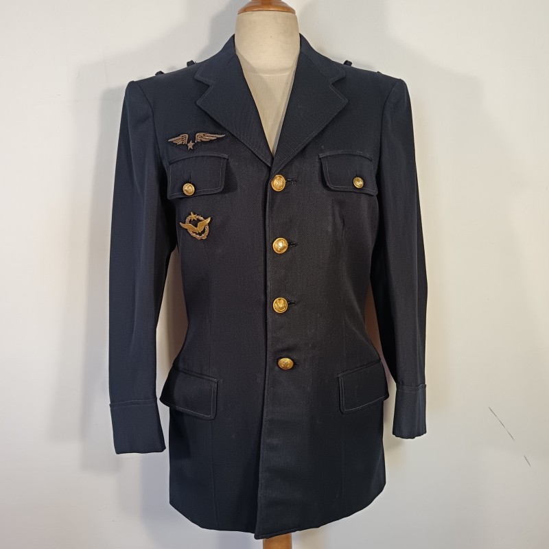 ENSEMBLE DE 2 VESTES D'UNIFORME AVIATION DU PILOTE POUGET ARMEE DE L'AIRE 1940 - 1950