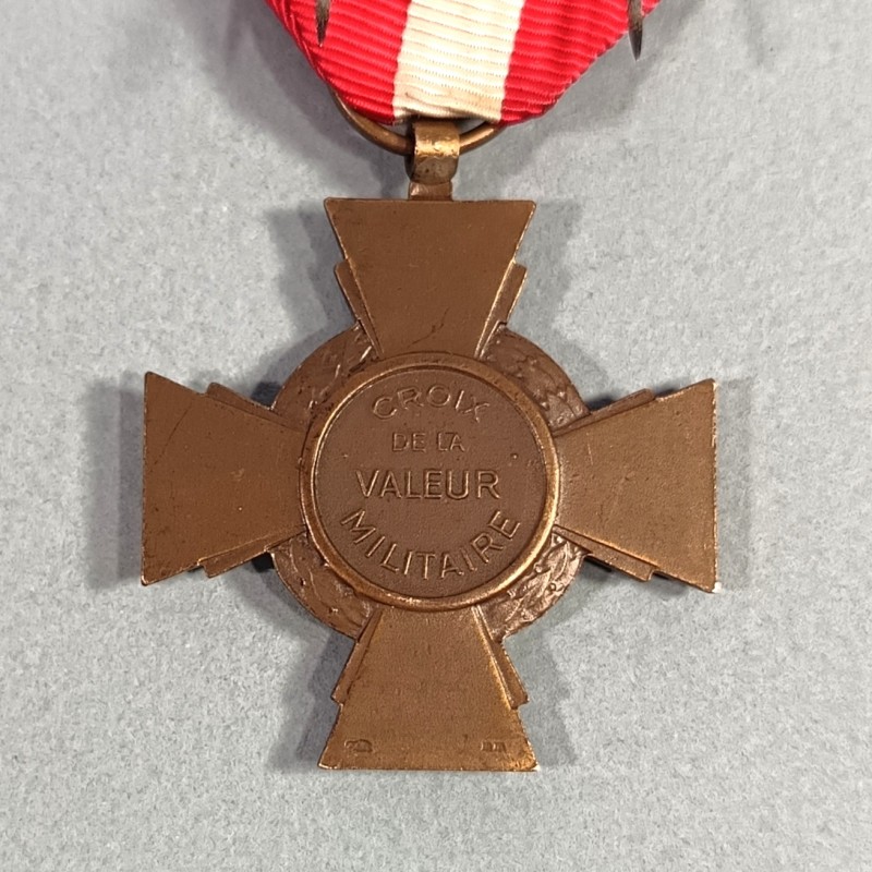 FRANCE MEDAILLE CROIX DE LA VALEUR MILITAIRE AVEC UNE CITATION FRENCH CROSS FOR MILITARY VALOR