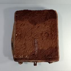 SAC A DOS ALLEMAND HAVRESAC POILES DE VACHE MODELE 1934 DATE 1939 AVEC CROCHETS POUR FIXATION AU BRELAGE
