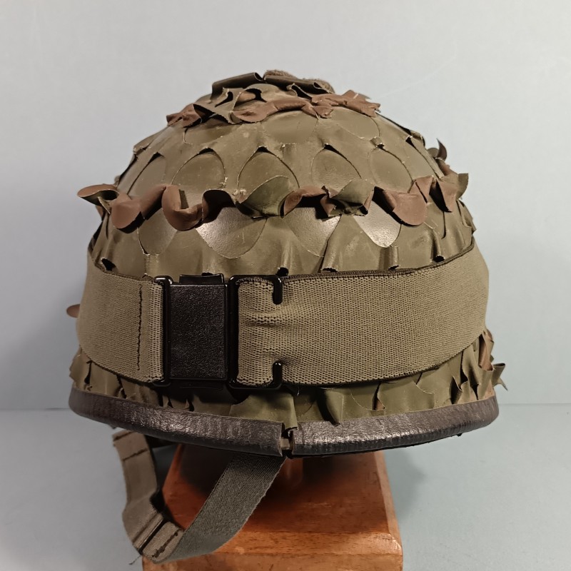 CASQUE F1 ARMEE FRANCAISE CAMOUFLE AVEC LA SALADE REGLEMENTAIRE + LUNETTE BOLLE
