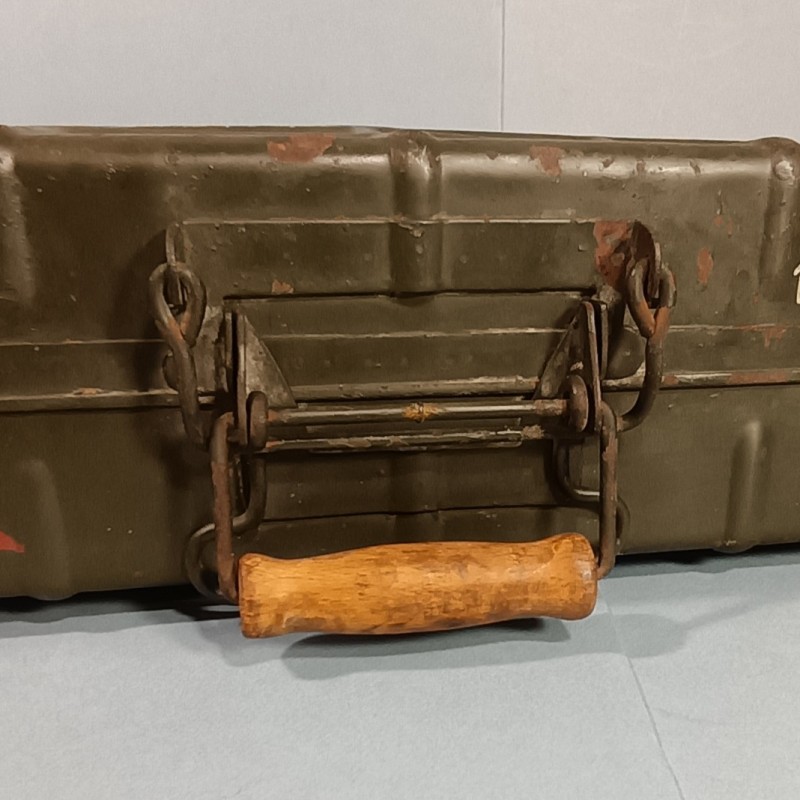 CAISSE ALLEMANDE DE TRANSPORT DE 15 GRENADES A MANCHES STIELHGRENADEN MODELE 1924 DATEE 1940