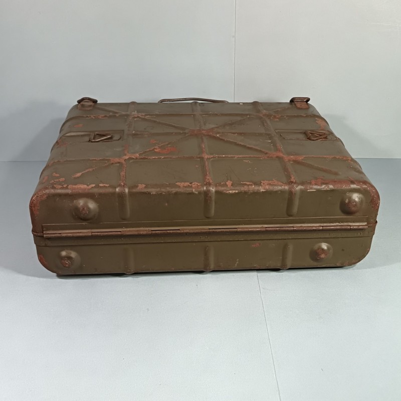 CAISSE ALLEMANDE DE TRANSPORT DE 15 GRENADES A MANCHES STIELHGRENADEN MODELE 1924 DATEE 1940