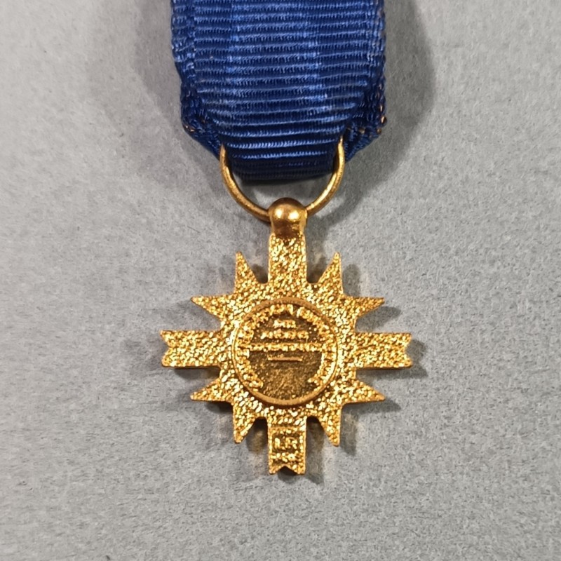 REDUCTION DE LA MEDAILLE CROIX DES ANCIENS COMBATTANTS DE L'EUROPE CONFEDERATION EUROPEENNE