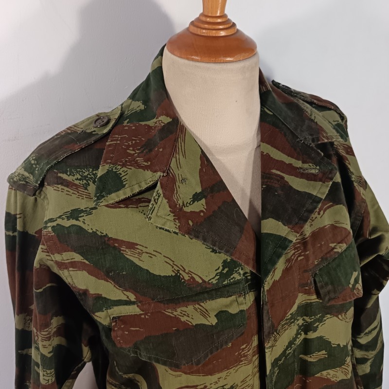 VESTE CAMOUFLEE MODELE 1947 TTA FABRICATION ANNEES 1970 LEGION TAP TROUPES DE MARINE