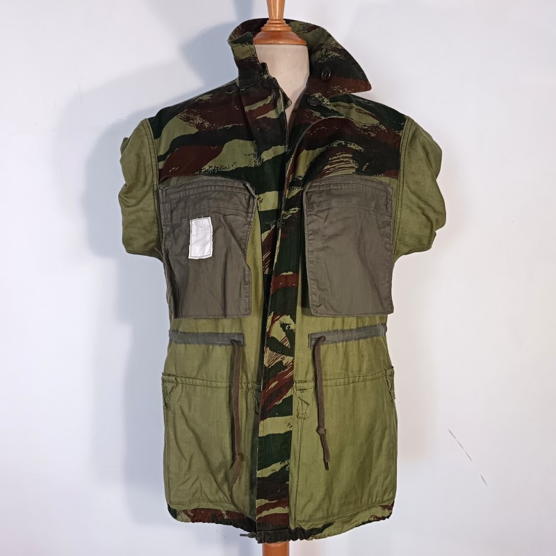 VESTE CAMOUFLEE MODELE 1947 TTA FABRICATION ANNEES 1970 LEGION TAP TROUPES DE MARINE