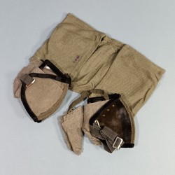 DEUX PAIRES DE LUNETTES ALLEMANDES DE PROTECTION ANTI POUSSIERE ANTI SABLE WW2