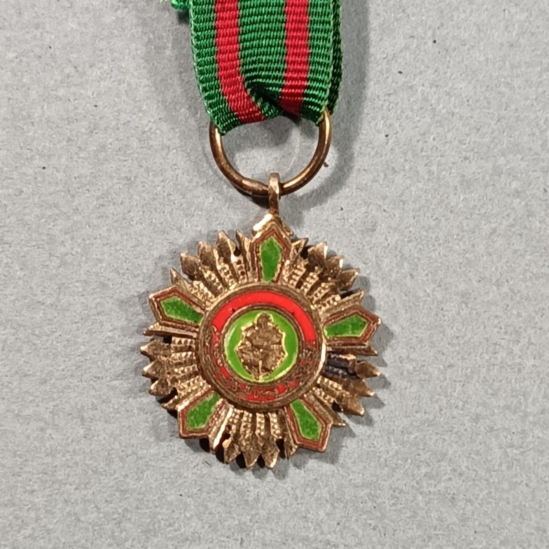 TUNISIE REDUCTION DE LA MEDAILLE DE L'ORDRE DE LA REPUBLIQUE SECOND TYPE APRES 1967