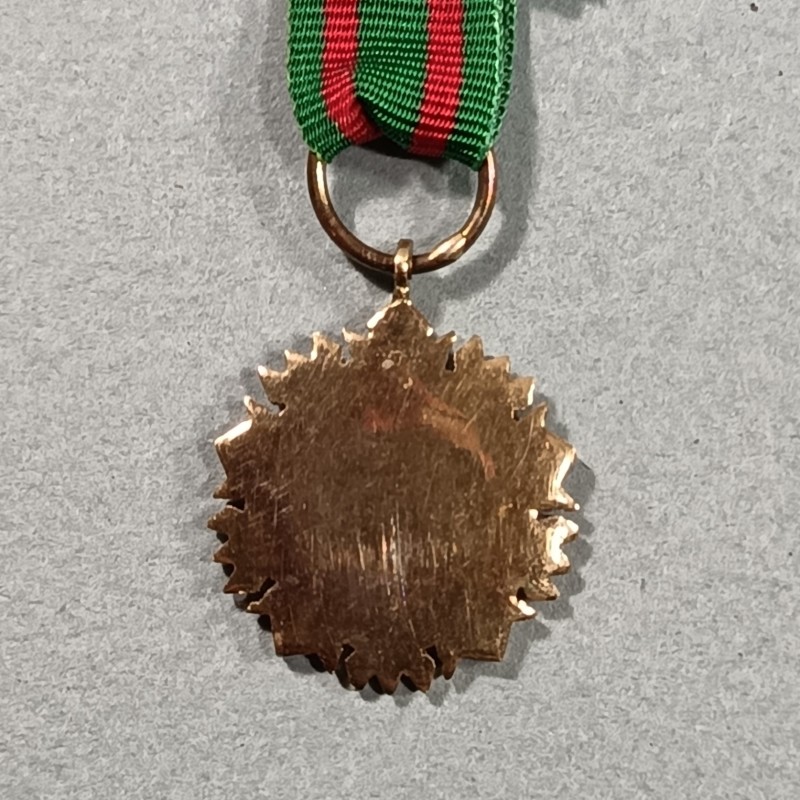 TUNISIE REDUCTION DE LA MEDAILLE DE L'ORDRE DE LA REPUBLIQUE SECOND TYPE APRES 1967