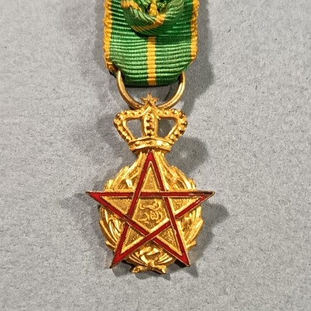 MAROC REDUCTION DE LA MEDAILLE D'OFFICIER DE L'ORDRE DE L'ETOILE DE GUERRE SECOND TYPE