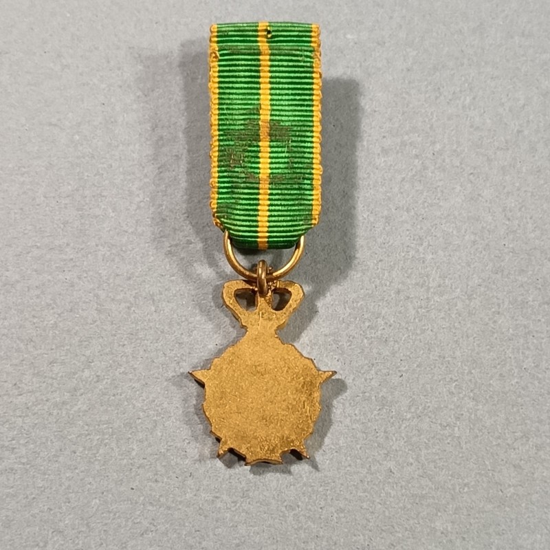 MAROC REDUCTION DE LA MEDAILLE D'OFFICIER DE L'ORDRE DE L'ETOILE DE GUERRE SECOND TYPE