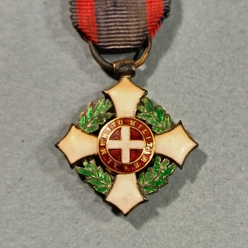 ITALIE REDUCTION DE LA MEDAILLE DE CHEVALIER DE L'ORDRE MILITAIRE DE SAVOIE