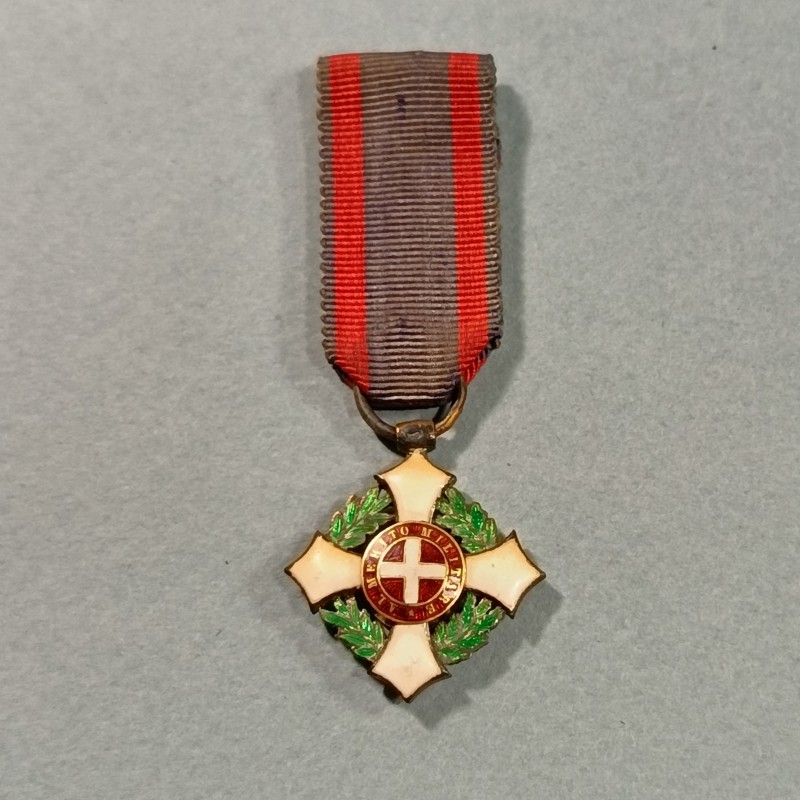 ITALIE REDUCTION DE LA MEDAILLE DE CHEVALIER DE L'ORDRE MILITAIRE DE SAVOIE