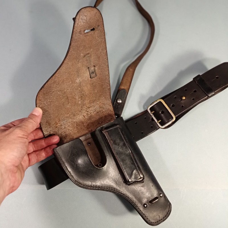 CEINTURON BAUDRIER ET ETUI PA RUBIS EN CUIR NOIR POUR LA POLICE LA GENDARMERIE LES OFFICIERS ET SOUS OFFICIERS
