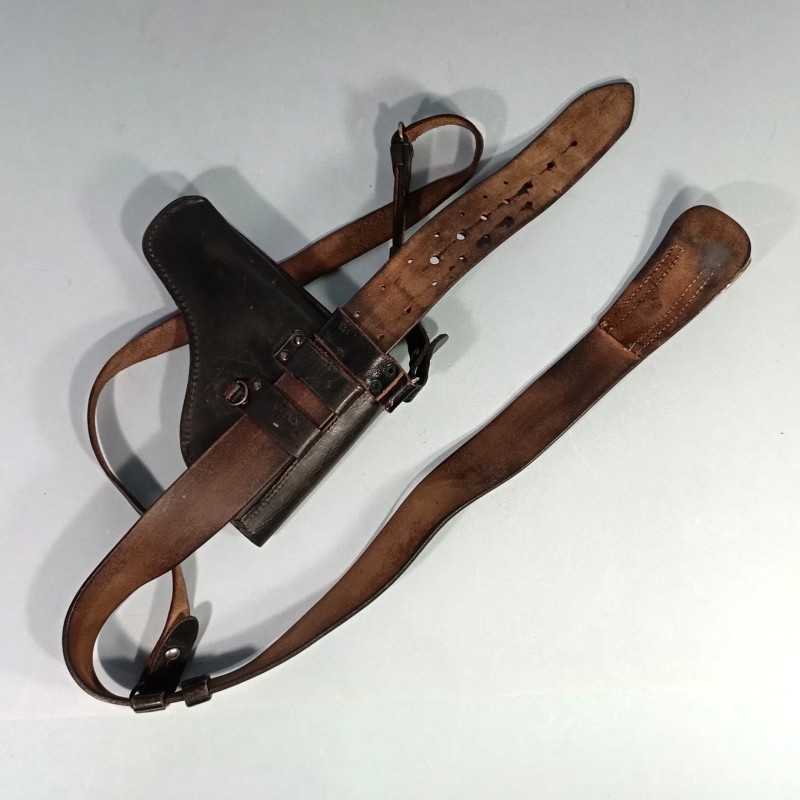 CEINTURON BAUDRIER ET ETUI PA RUBIS EN CUIR NOIR POUR LA POLICE LA GENDARMERIE LES OFFICIERS ET SOUS OFFICIERS