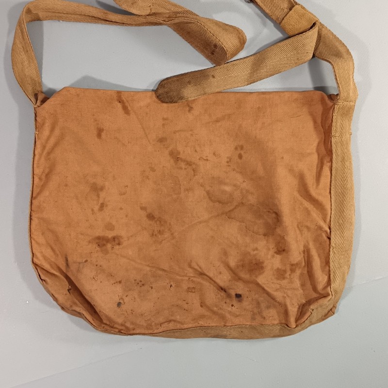 SAC OU MUSETTE BELLE COULEUR CACHOU ARMEE FRANCAISE MODELE 1892 FABRICANT OU USINE OUVROIR DE JAVEL A PARIS