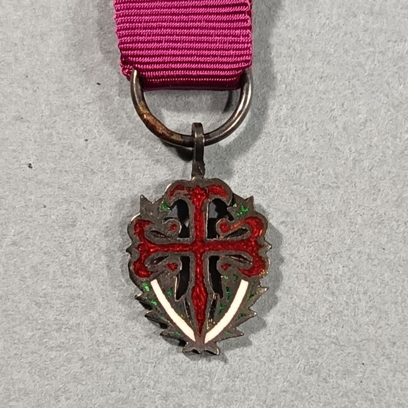 PORTUGAL REDUCTION DE LA MEDAILLE DE CHEVALIER DE L'ORDRE DE ST JACQUES ET L'EPEE