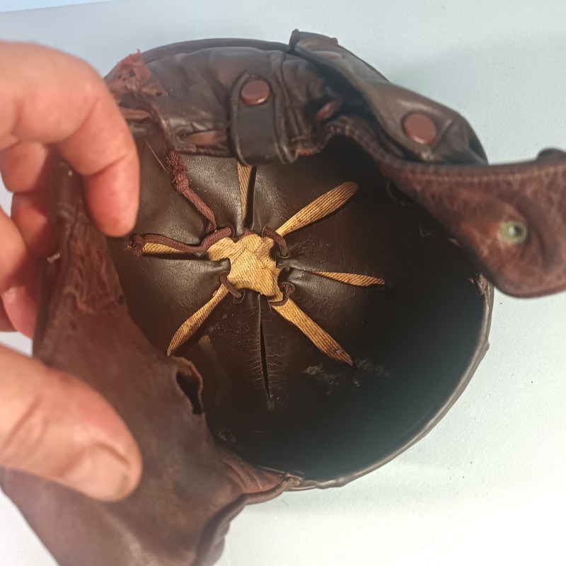 CASQUE DE PILOTE AVIATION 1940 EN CUIR GUENEAU AIRAILE OU ZINSZNER