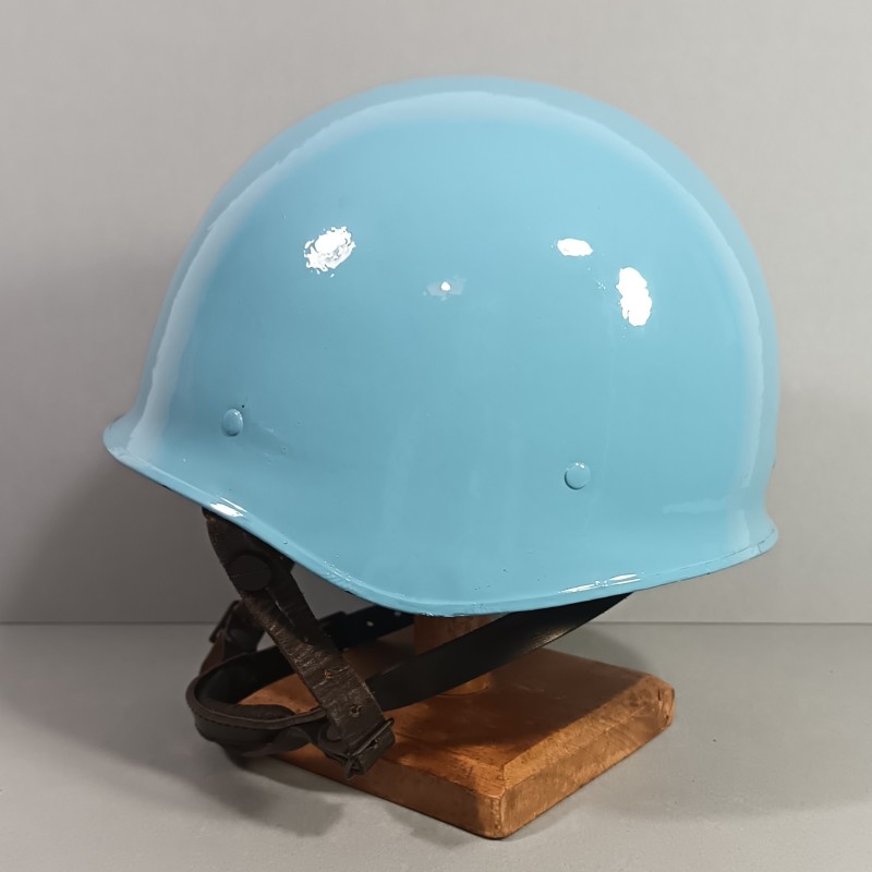 CASQUE F1 ARMEE FRANCAISE GENDARMERIE POUR MANDAT ONU UN PEINTURE BLEUE LEGION ETRANGERE ET TTA DATE 1992