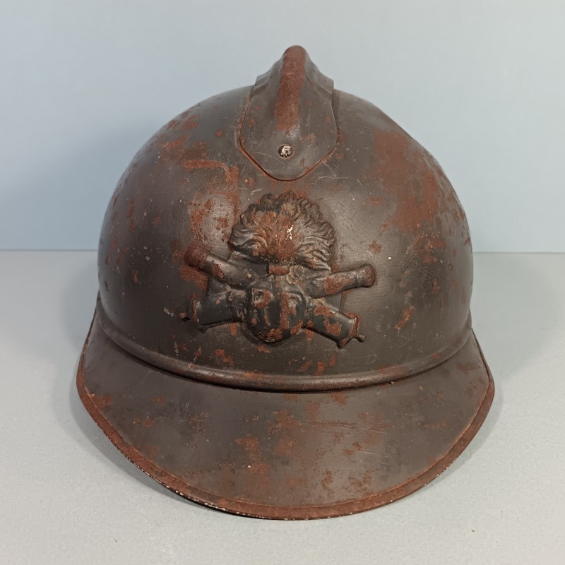 CASQUE ADRIAN MODELE 1915 ARTILLERIE COMPLET GUERRE 1914-1918 DANS SON JUS DE GRENIER !!