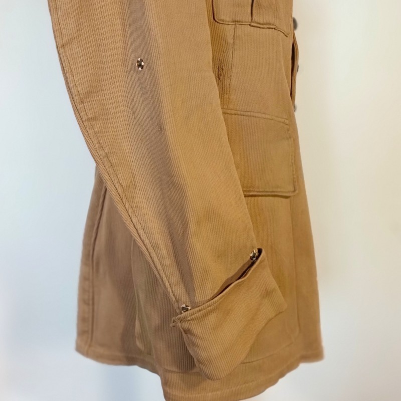 VESTE D'UNIFORME COULEUR SABLE MODELE 1918 CHASSEURS ET TROUPES D'AFRIQUE ET LEGION ETRANGERE