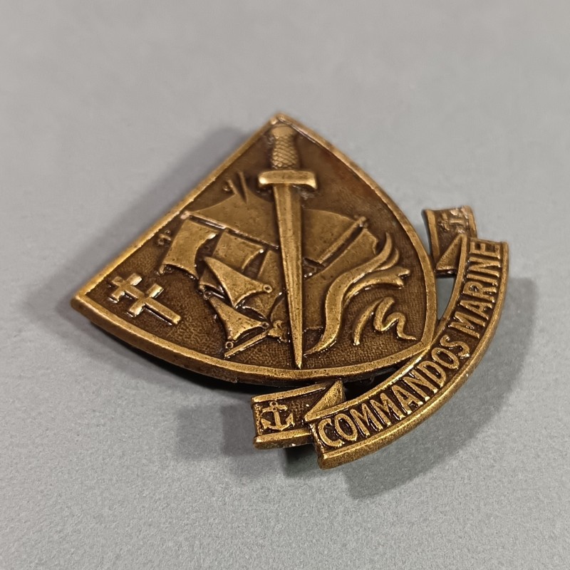 INSIGNE MILITAIRE POUR BERET VERT DES COMMANDOS MARINE FABRICATION DRAGO PARIS