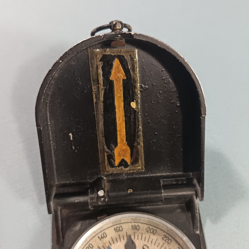 BOUSSOLE REGLEMENTAIRE MODELE 1922 FAB. SECRETAN N°1034 POUR OFFICIER SECONDE GUERRE 1939-1945