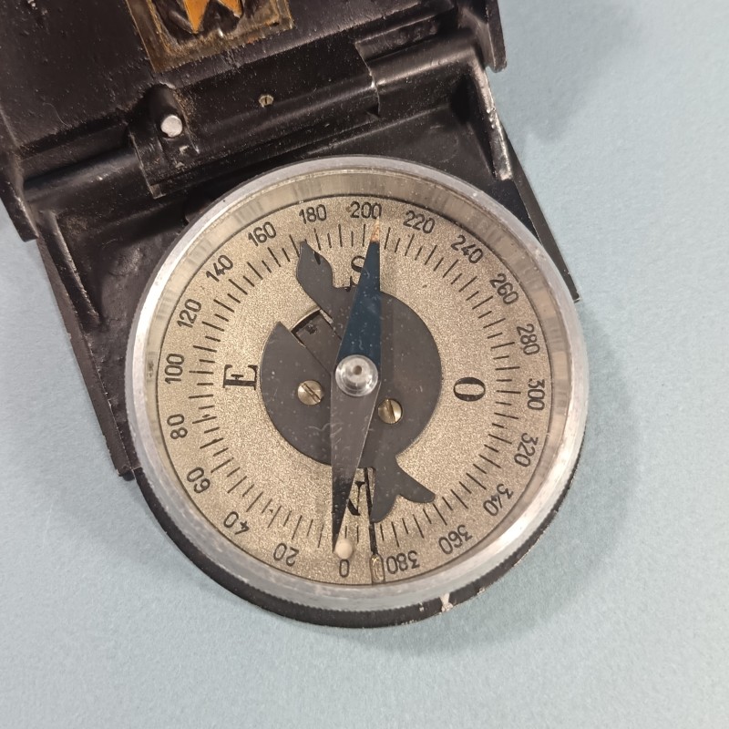 BOUSSOLE REGLEMENTAIRE MODELE 1922 FAB. SECRETAN N°1034 POUR OFFICIER SECONDE GUERRE 1939-1945