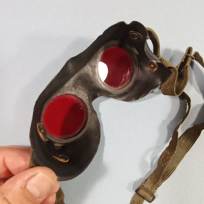 LUNETTE AUER NEOPHAN ALLEMAND WW2 DE SOUS MARINIER KRIEGSMARINE POUR VISION NOCTURNE