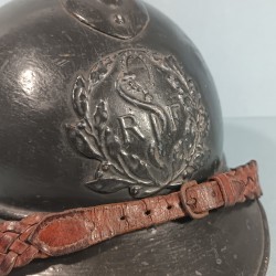 CASQUE ADRIAN MODELE 1915 OFFICIER MEDECIN COMPLET GUERRE 1914-1918 JUGULAIRE OFFICIER FANTAISIE TAILLE 59