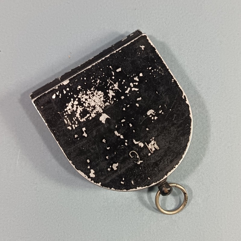 BOUSSOLE REGLEMENTAIRE MODELE 1922 FAB. SOCIETE DES LUNETIERS PARIS N°90745 POUR OFFICIER 1939-1945