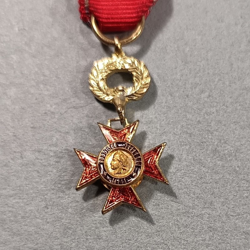 FRANCE REDUCTION DE LA MEDAILLE DE COMMANDEUR OU GRAND CROIX D'UN ORDRE FANTAISIE D'ENCOURAGEMENT AU BIEN